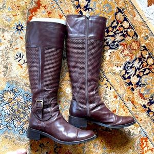 Cole Haan 8.5 brown zip up boots